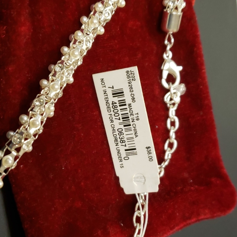 Necklace - Picture 3 of 4